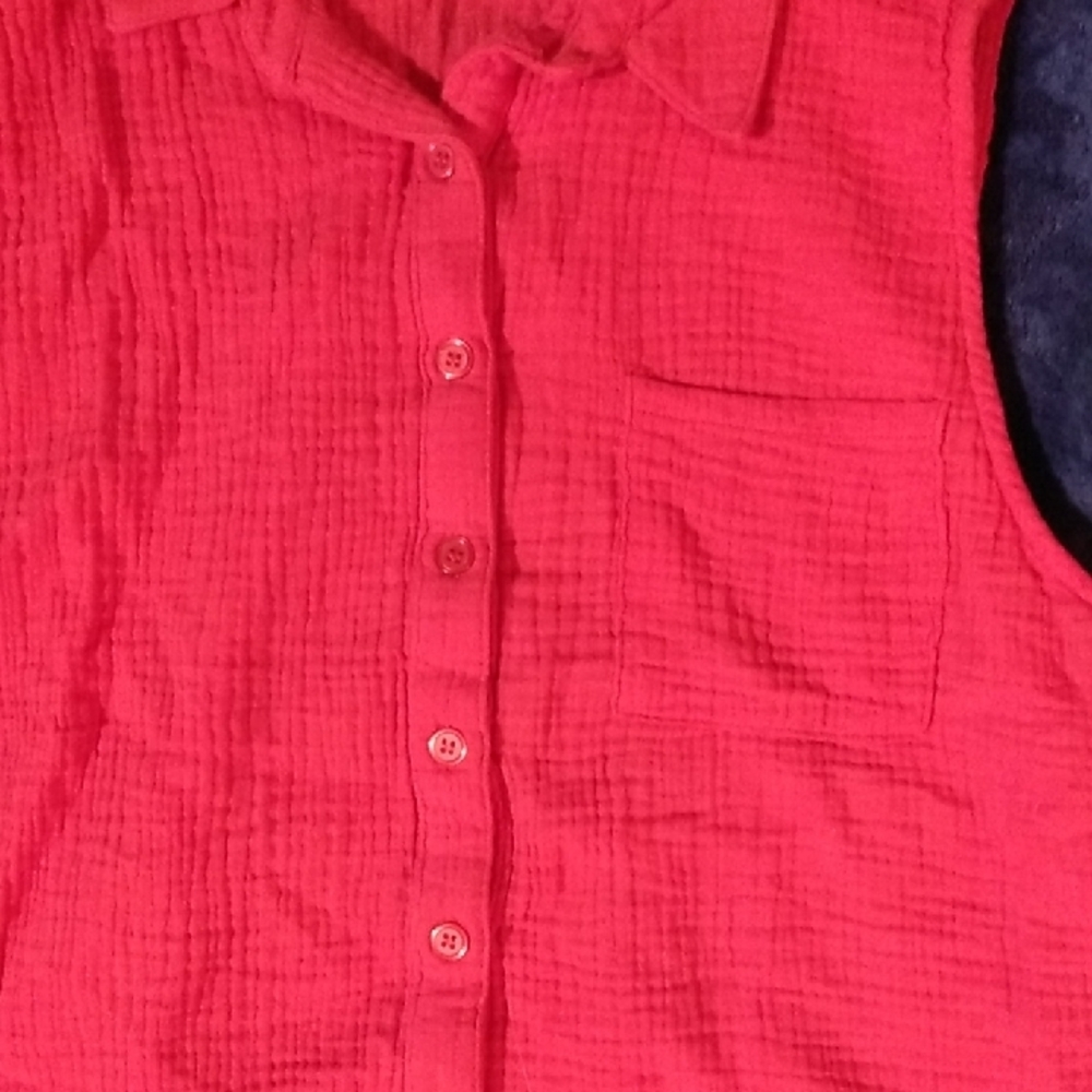 True Craft Sleeveless Button Down Red Shirt - Picture 3 of 5